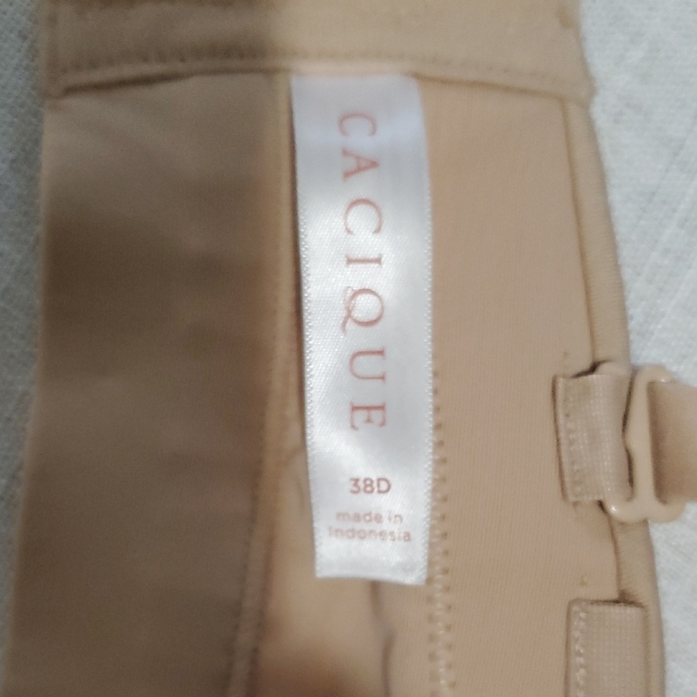 NWOT Cacique Beige Strapless Convertible Bra - Picture 4 of 5